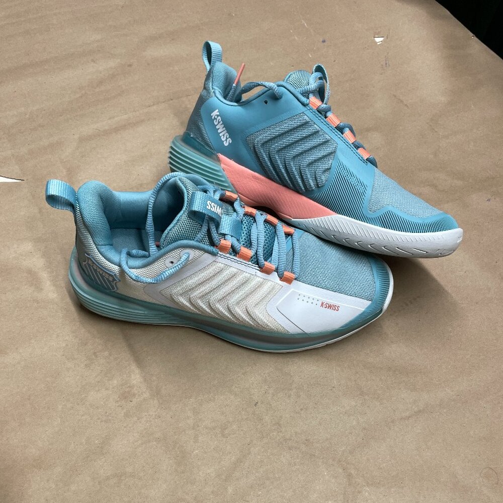 Women's Size 9  Ultrashot 3 Tennis Prep Shoes Blue Two Tone